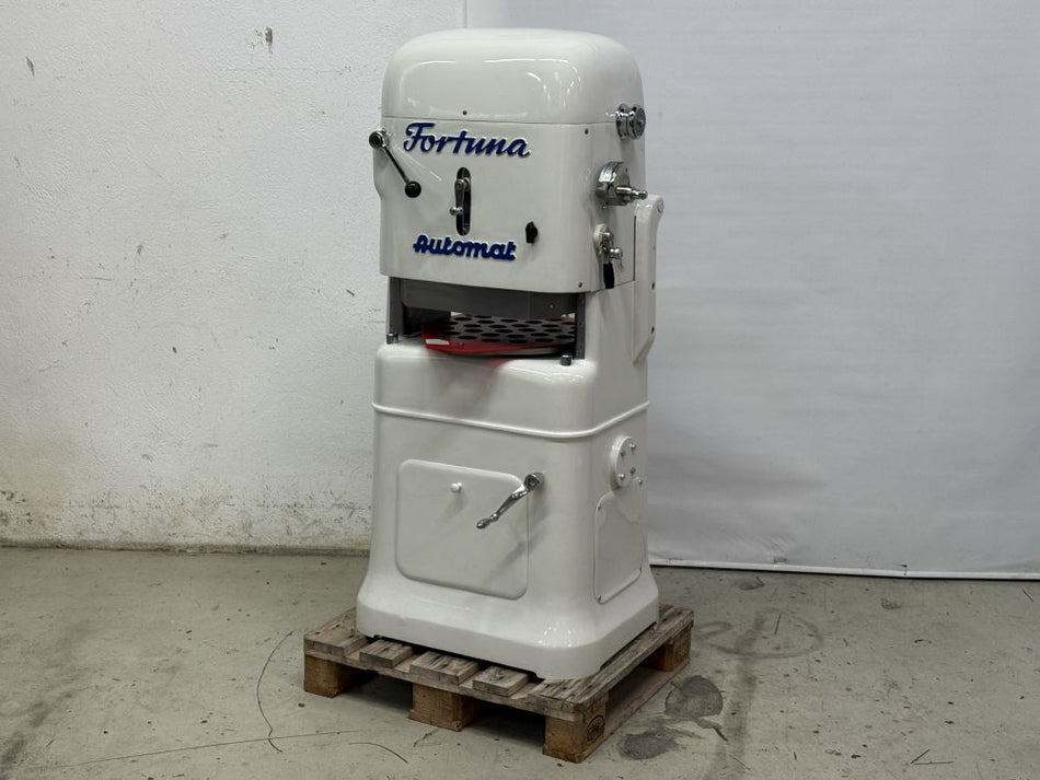 Fortuna Automatic Bread Roll Press A4