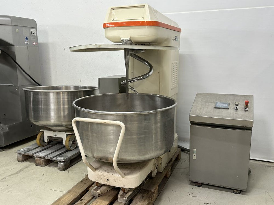 Ausfahrbarer Spiralkneter Kemper SP 150 A SPS