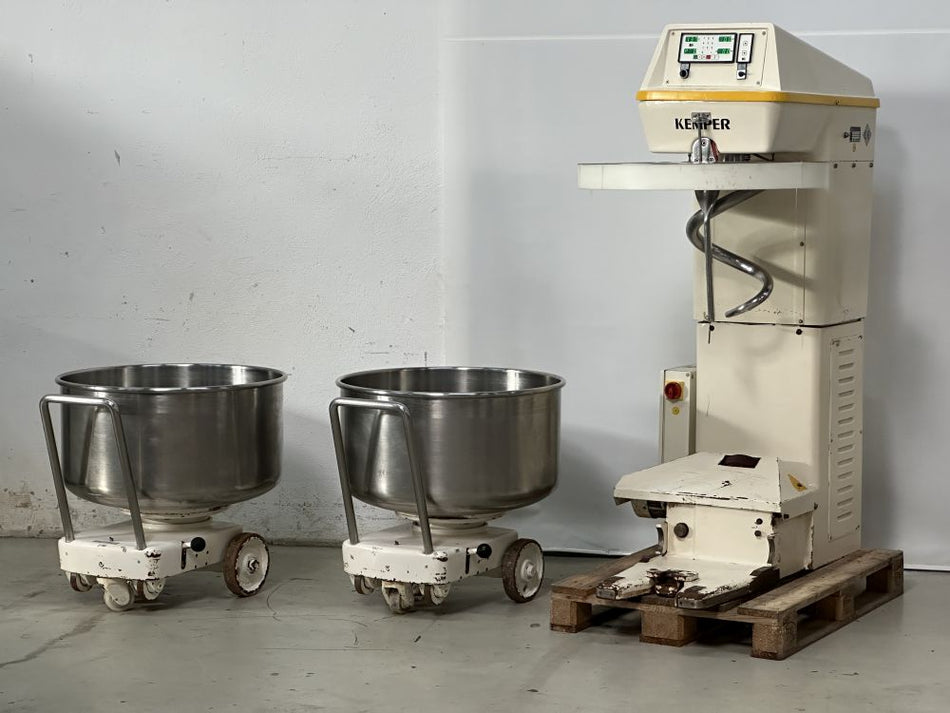 Ausfahrbarer Spiralkneter Kemper ST 75 AE